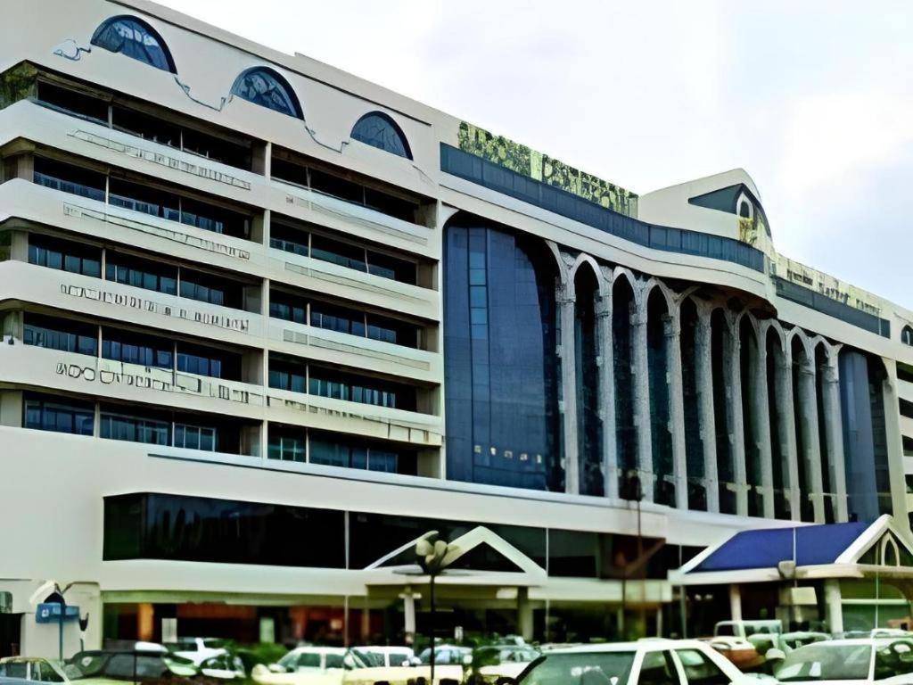 The Centrepoint Hotel Bandar Seri Begawan Zewnętrze zdjęcie